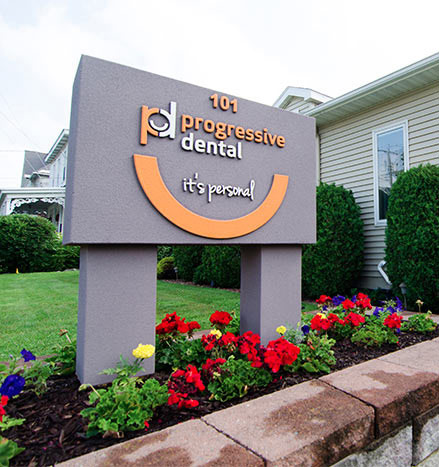 Outdoor signage for Progressive Dental